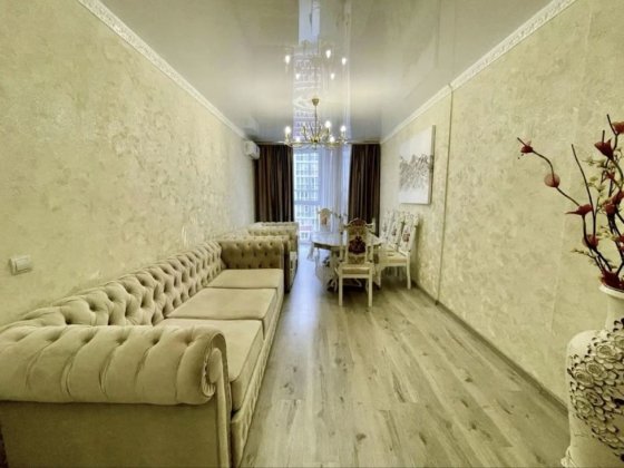 Продаж 3к квартири Позняки Драгоманова 2А Генератор Киев