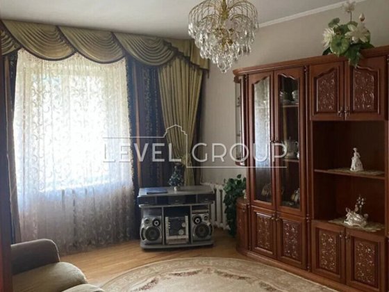 3к, 84 кв.м, 7 поверх квартира в Оболонському районі Київ