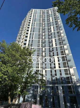 Юлії Здановської вул., 33/54. ЖК "Вежа на Ломоносова" - фото 1