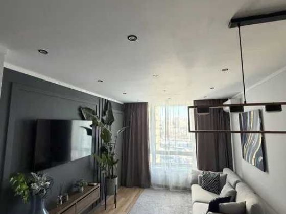 Однокімнатна квартира ЖК Славутич  Зарічна Киев