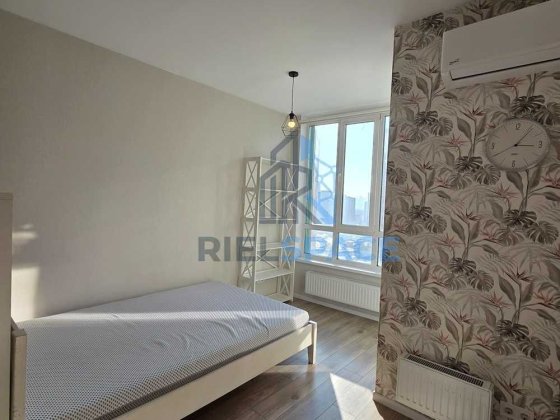 Видова 1-к квартира біля м. Лівобережна Ремонт + Техніка Київ