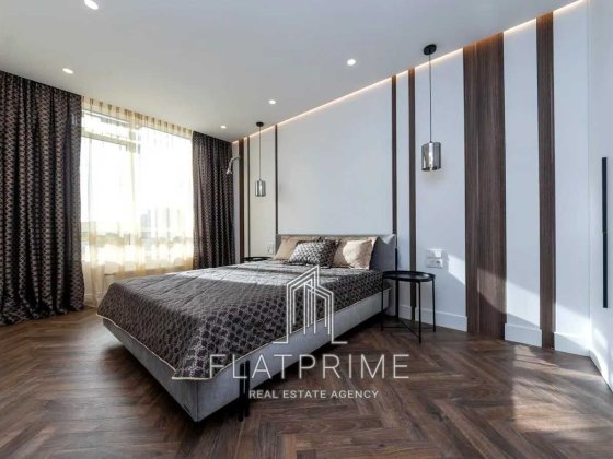 Без комісії ЖК Республіка 2 кімн з якісним ремонтом, меблями, технікою Киев