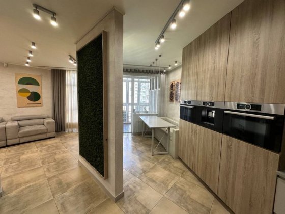 Трикімнатна квартира Київ з ремонтом без комісії Французький квартал Київ