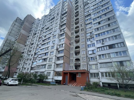 Продаж 2-к квартири вул. Рейгана Рональда 9г Киев