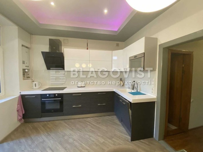 Продаж квартири Стратегічне шосе 35, 126кв.м, 4кімн., - фото 1