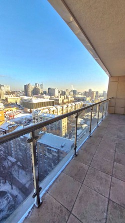 ЖК Володимирський, Палац Україна, Антоновича, Коновальця, Лабораторна - фото 1