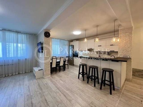 3-кім продаж Чавдар Єлизавети  11 Бажана Гмирі Київ