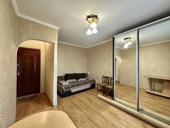 Продам 1 к вартиру в Деснянському районі Киев