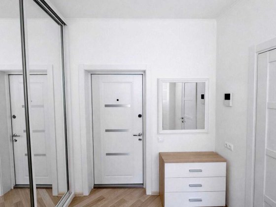 ТЕРМІНОВО ПРОДАМ квартиру НИЖЧЕ РИНКУ  ЖК Міністерський Кондратюка 5 Київ