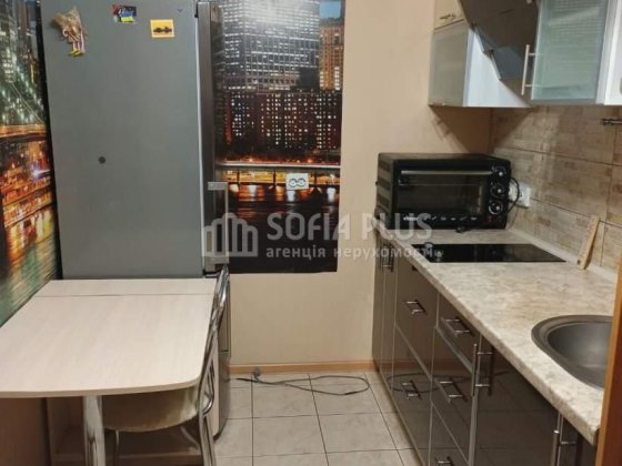 Срочно! 1к, Празька вул. 26, недорого Київ