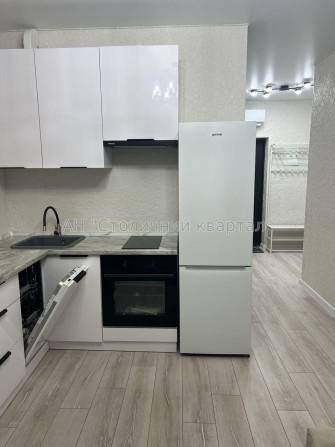 Метро Теремки ЖК Авеню Однокімнатна Глушкова 42 - фото 1