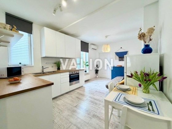 Без %, продаж 2 кім квартири в Комфорт Тауні, встановлен інвертор Київ