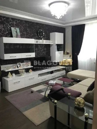 Оболонський просп., 11а, відьмінна пропозиція біля метро - фото 1