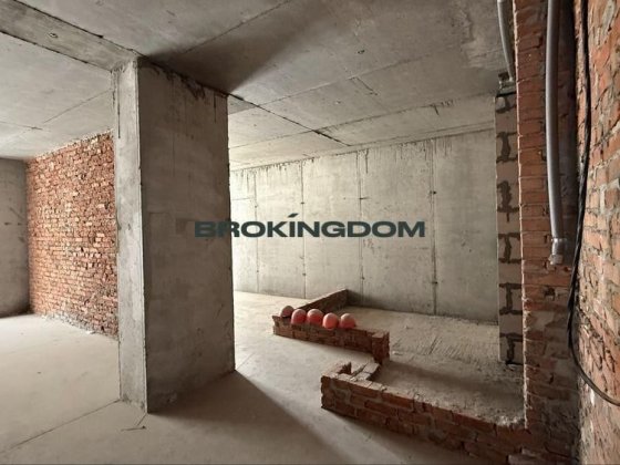 3-х кім.кв.вул.Андрія Верхогляда. ЖК Дельмар Киев