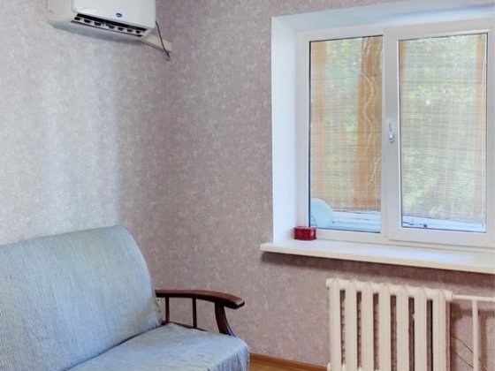 Власник Продається  2-к квартира Лісовий масив вул. О.  Левицького 13 Киев