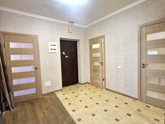 Продається простора 2-х кімнатна квартира за адресою: ЖК Міністерський Киев