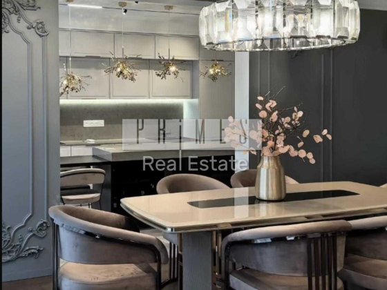 Продаж квартири 200м2 Французький Квартал 2 Джона Маккейна Печерськ Киев