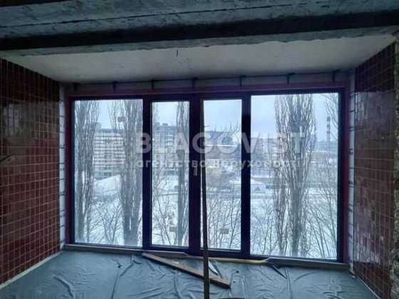 Грушевського 34а Арсенальна Мазепи Маріінський парк Слави Киев