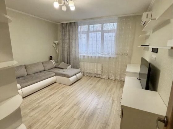 Продам 2к квартиру ЖК Паркові Озера Киев