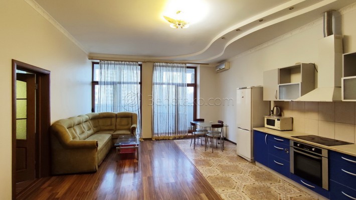 Апартаменты с двумя спальнями в Ж/К «Аркадийский дворец». - фото 1