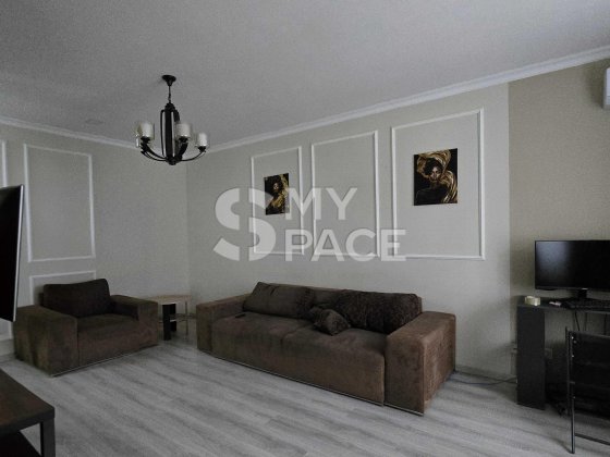 ЖК Садовий, вул. Дениса Рачінського (Комбінатна), 25  Лівобережна Київ