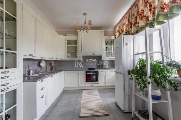 Продаж Квартира 3кім. 130м2  ЖК «Панорама на Печерську» Метро Паркінг - фото 1