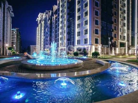Бульвар Фонтанів продаж квартири Київ