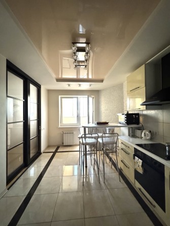 Є ГЕНЕРАТОР м.Позняки пр.М.Бажана, 1-М Осокорки /Харківська - фото 1