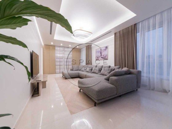 Продаж 5-к квартири 184 м2 ЖК Володимирський вул Антоновича 109 Киев