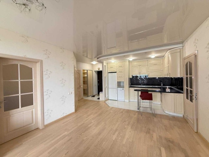 Продаж 2к 81м вул.Здановської Юлії (Ломоносова) 54, ЖК ЛікоГрад-2 - фото 1