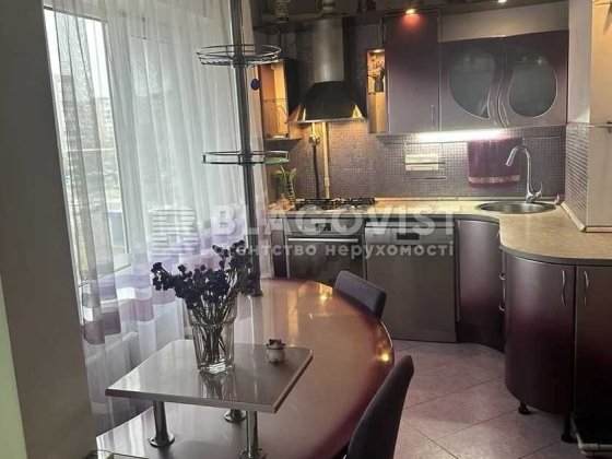 Продаж 3-х кімн Героїв Дніпра 32,Оболонь,Мінська Киев