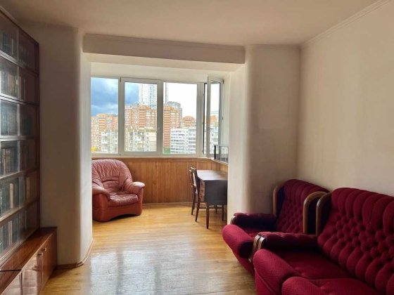 БЕЗ % Продам 3 кім.кв., вул. Княжий Затон 11,  Позняки. Киев