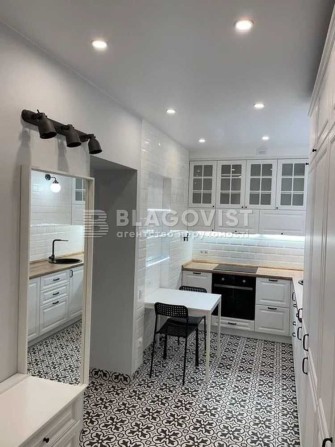 Продаж 1К квартира Метрологична 21А парк Феофанія Київ - фото 1