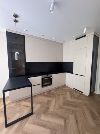 Терміново! Dock32, Набережно-Рибальська 27 інвертор,Почайна,Rybalsky - фото 1