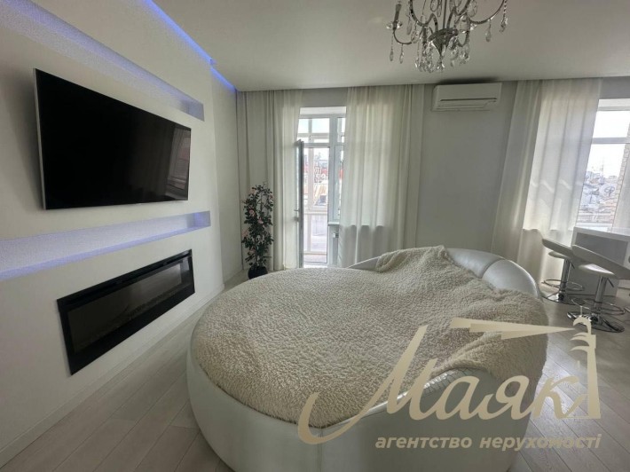 Продажа квартиры студии м. Олимпийская ул. Большая Васильковская Центр - фото 1