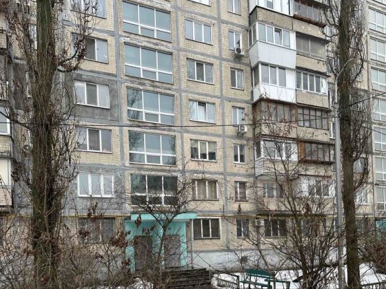 Продажа 3 кімнатноі квартири Березняківська 16-а Київ