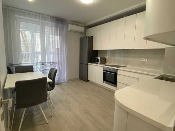 Деміївка, 2к квартира з ремонтом, Bristol Comfort House, Лобановського Київ