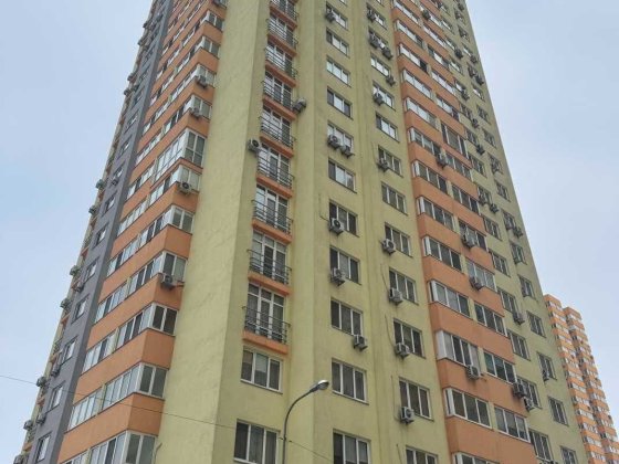 Продам видову 1-кімнатну квартиру у ЖК Яскравий. П. Калнишевського, 8. Киев