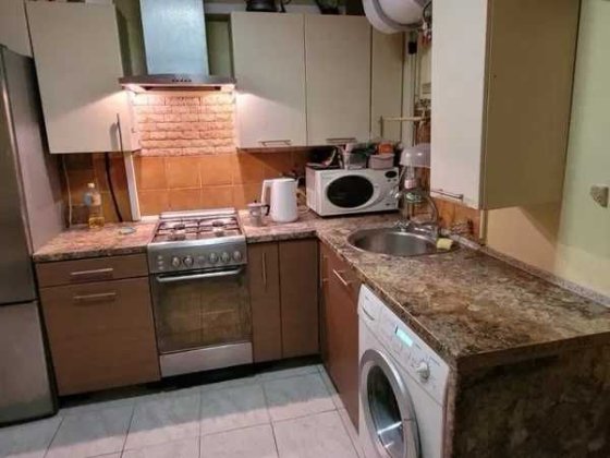 3-кімнатна квартира по вул. Полярна, 3 площа Шевченка Держпрограми Киев