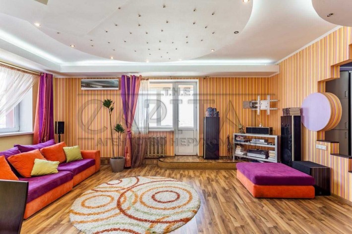 Продаж квартири, вул. Анни Ахматової, Дарницький р-н, Позняки - фото 1