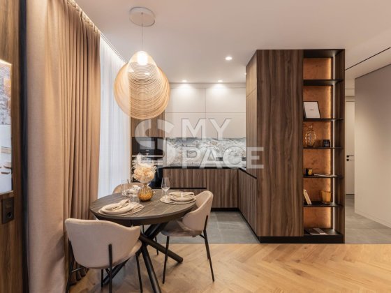 Французький квартал 2, вул. Джона Меккейна, 1Б Киев