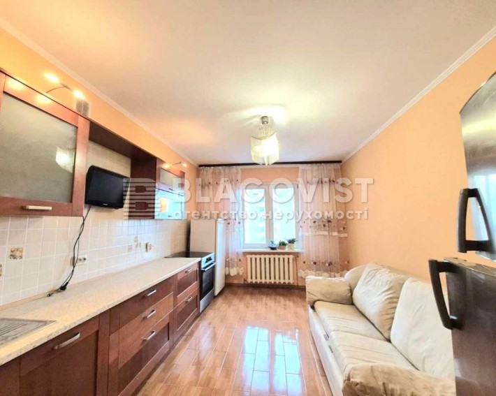 Продам 3 кім квартиру Милославська 4 Троєщина ремонт генератор 91 кв.м - фото 1