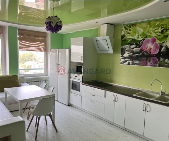 Продаж велика 2к квартира, просп. Науки - фото 1