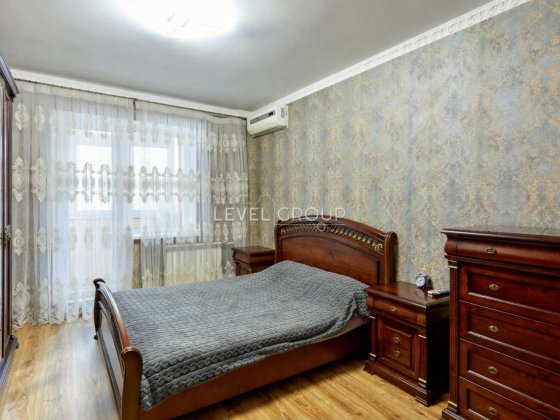 Продаж 3к квартири вул. Закревського, Деснянський Киев