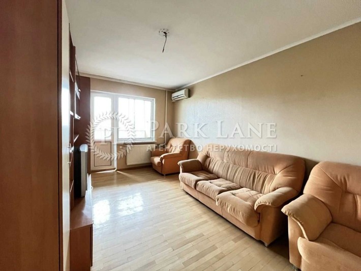 2кімнатна, Троєщина, Архитектора Николаєва, 9а, з ремонтом і меблями! - фото 1