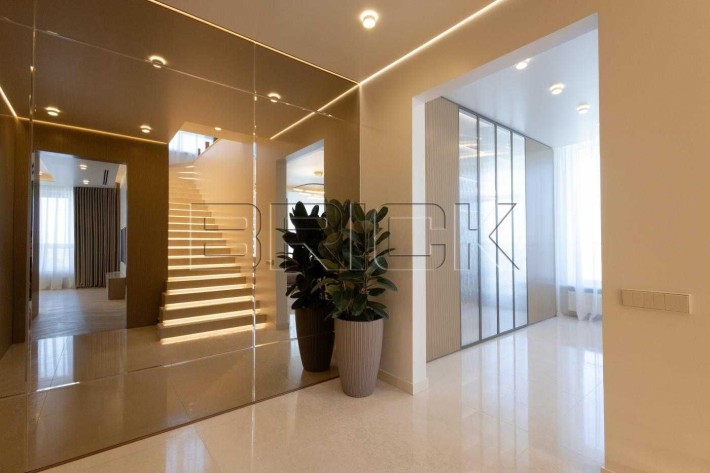 ЖК Владимирский, Антоновича 109, Большая васильковская, палац украина - фото 1