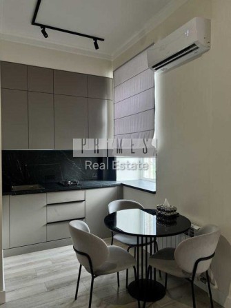 Продаж 1к квартири, царський будинок, вул. Тарасівська 40/52 - фото 1