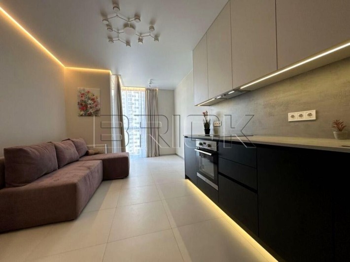 ЖК Метрополія 2 Вірменська 8 Метро Харківська - фото 1