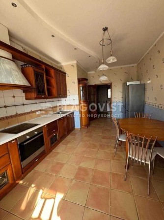 Коновальця Євгена (Щорса), 32а, ЖК Митець, 4-х кім 182м2 - фото 1