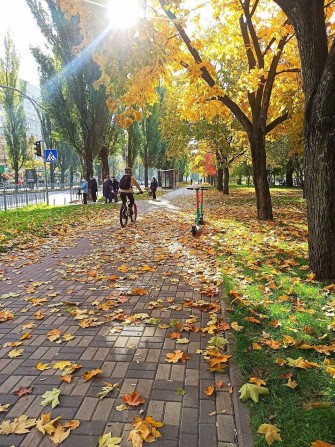 Продаж 3 к квартири Русанівка евроремонт - фото 1